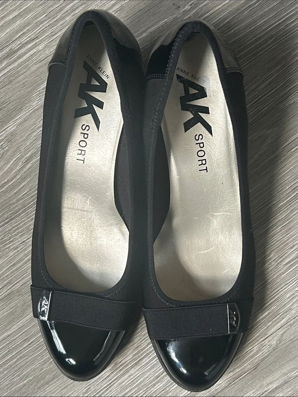 Anne Klein Sport gently used